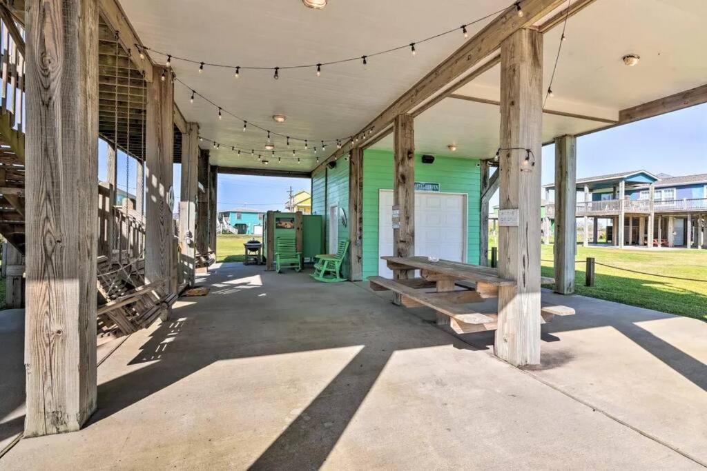 Coastal Heaven - Crystal Beach Relaxing Beach Home Bolivar Peninsula Εξωτερικό φωτογραφία
